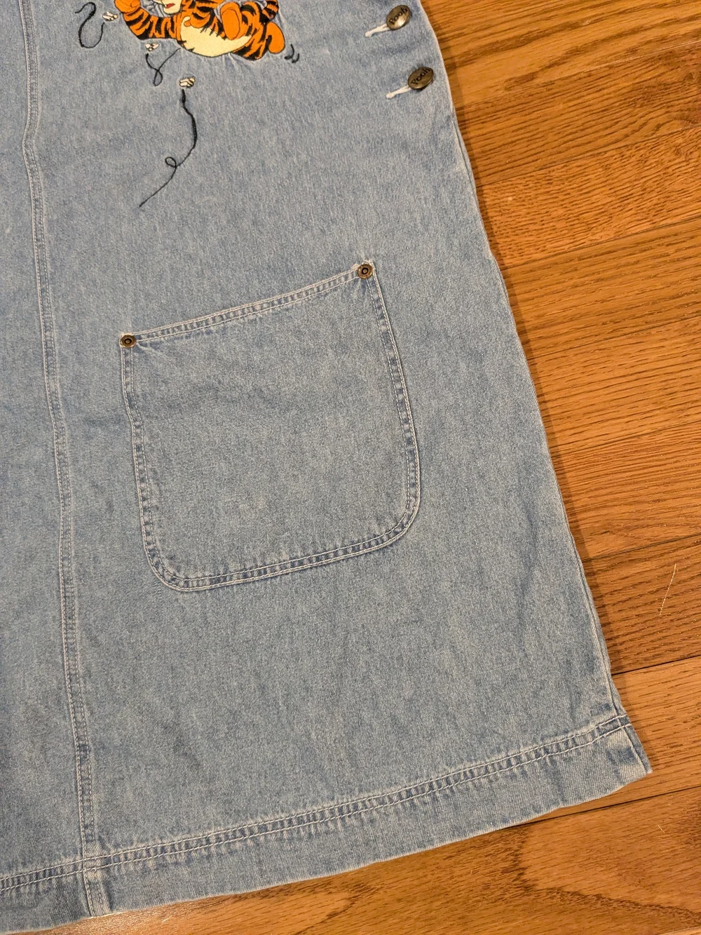 The Disney Catalog Winnie the Pooh & Tigger Embroidered Denim Dress XL - Picture 6 of 16